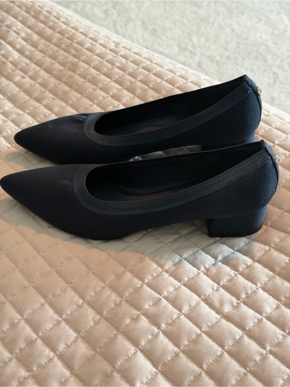 Anne Klein Navy Blue Pointed Toe Low Block Heel Pumps